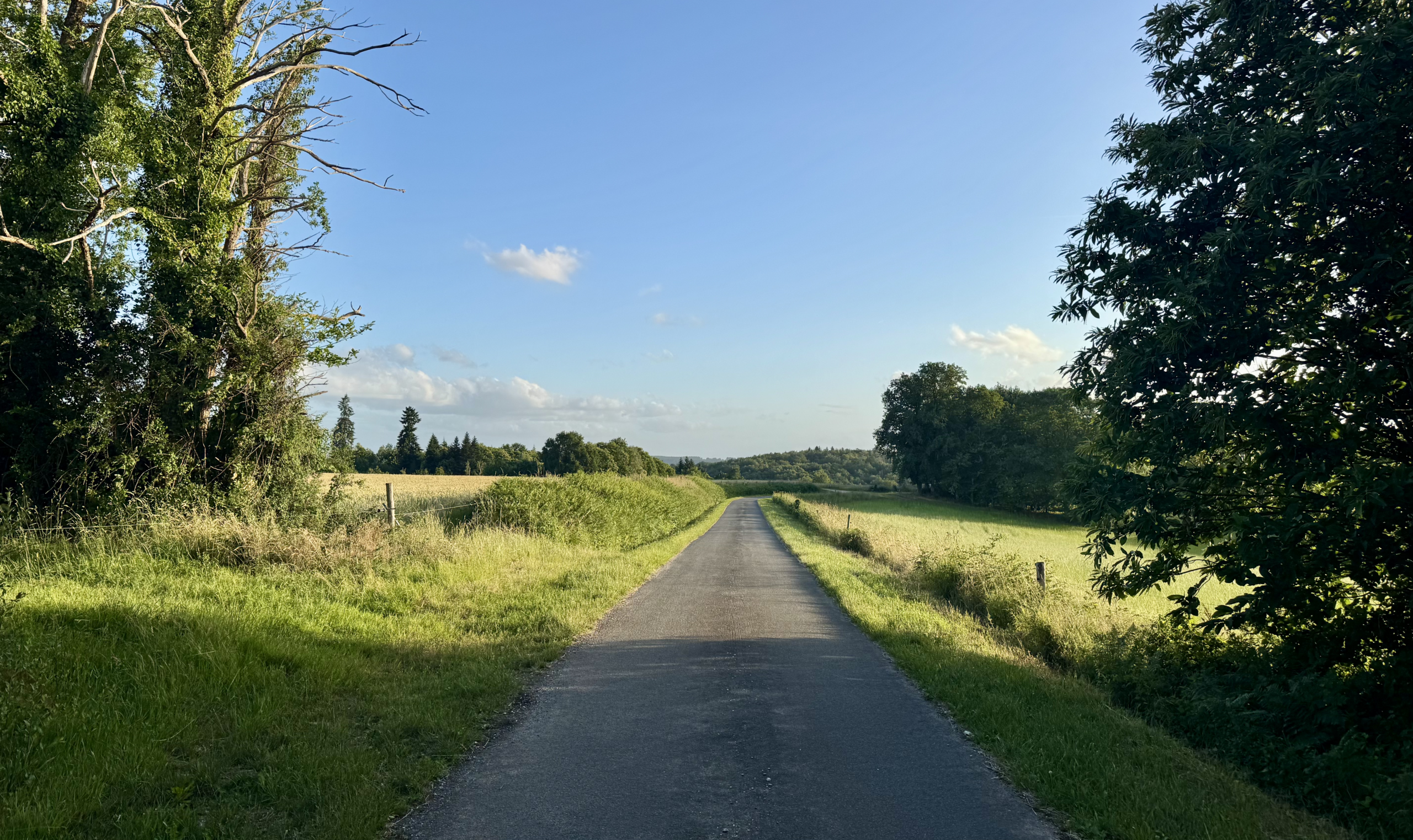 Fietslandschap in de Périgord Vert in de Dordogne