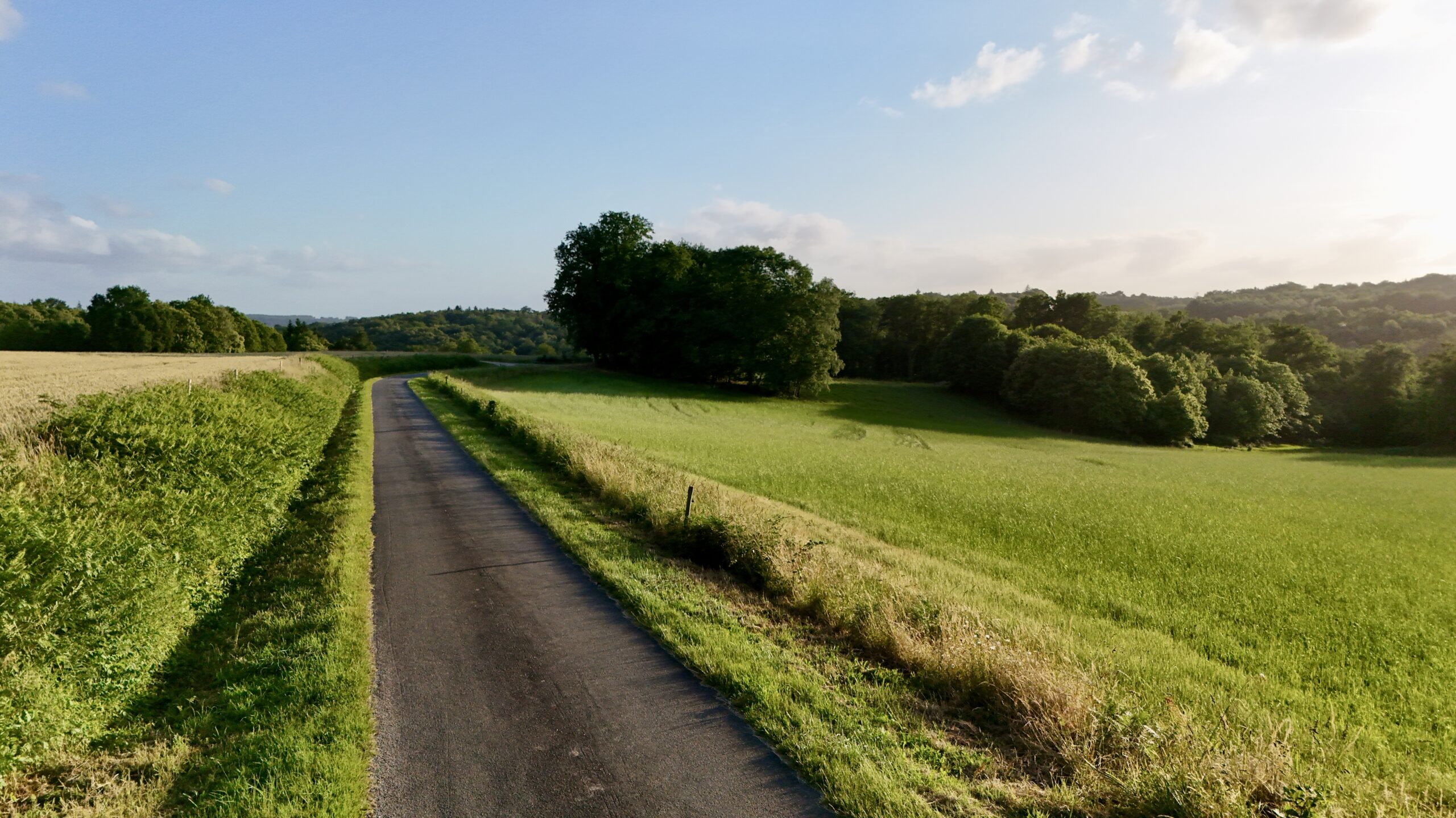 Fietsroute door het glooiende landschap van de Périgord Vert in de Dordogne