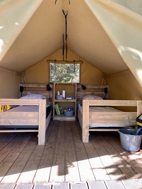 comfortabele tent voor wandelaars